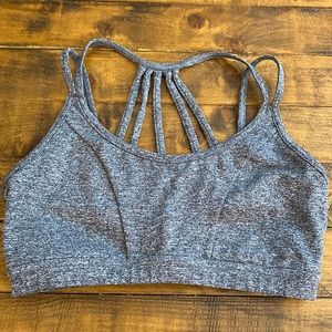 Heathered gray size medium‎ used sports bra